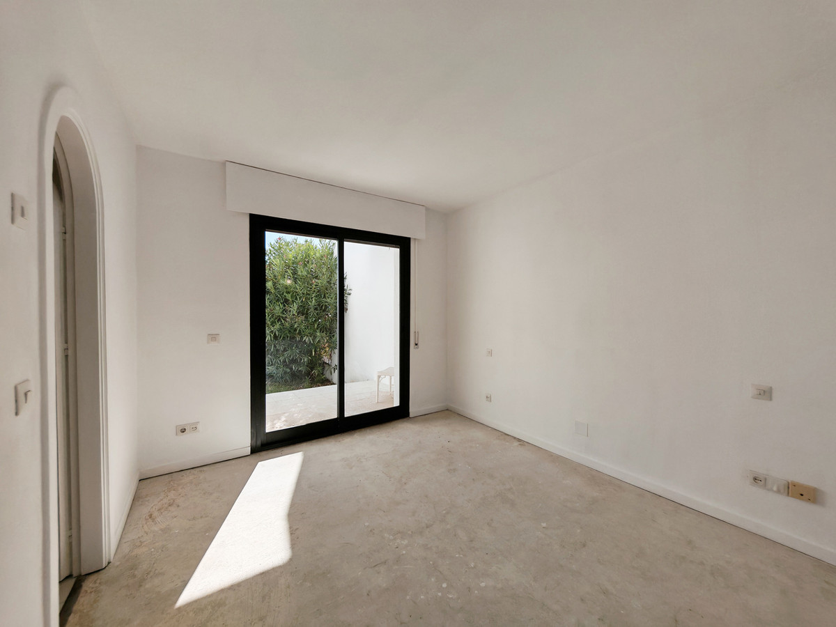 Te koop Herenhuis Costa Del Sol Cabopino € 750.000,-