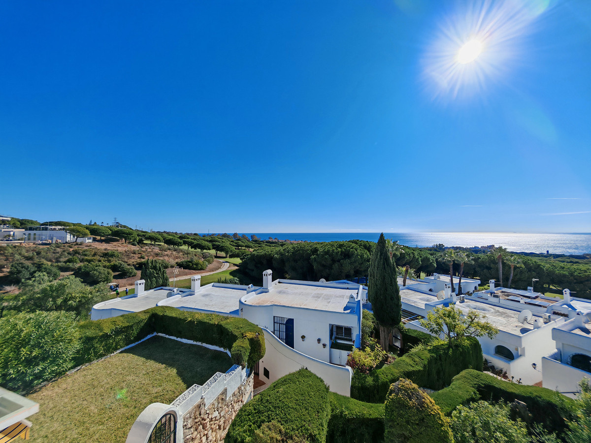 Te koop Herenhuis Costa Del Sol Cabopino € 750.000,-