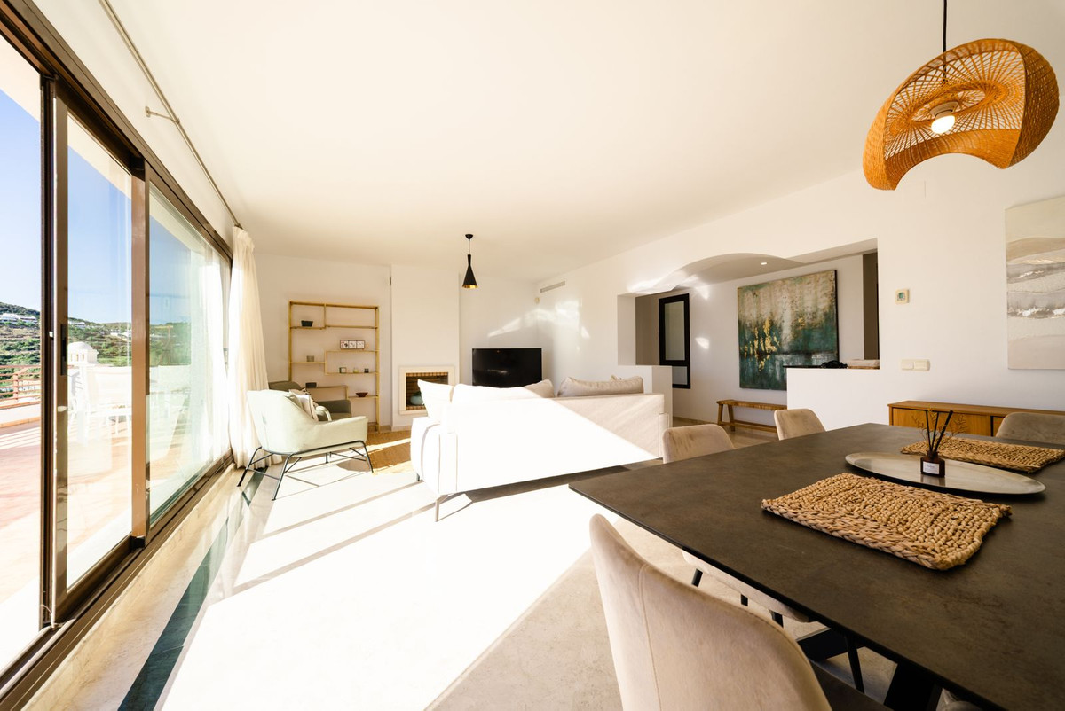 Te koop Penthouse Costa Del Sol Casares Playa € 575.000,-