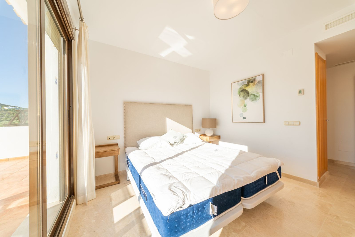 Te koop Penthouse Costa Del Sol Casares Playa € 575.000,-