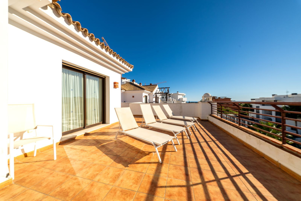 Te koop Penthouse Costa Del Sol Casares Playa € 575.000,-