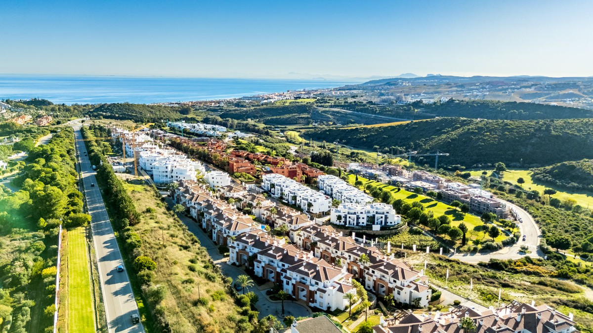 Te koop Penthouse Costa Del Sol Casares Playa € 575.000,-