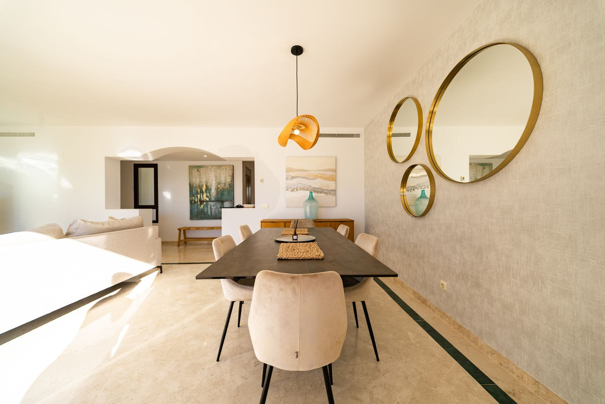 Te koop Penthouse Costa Del Sol Casares Playa € 575.000,-