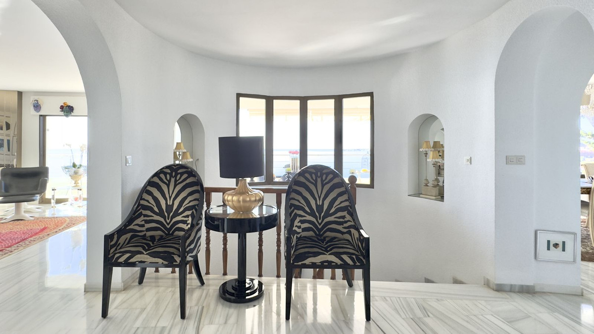 Te koop Vrijstaande Villa Costa Del Sol Benalmadena Costa € 3.200.000,-