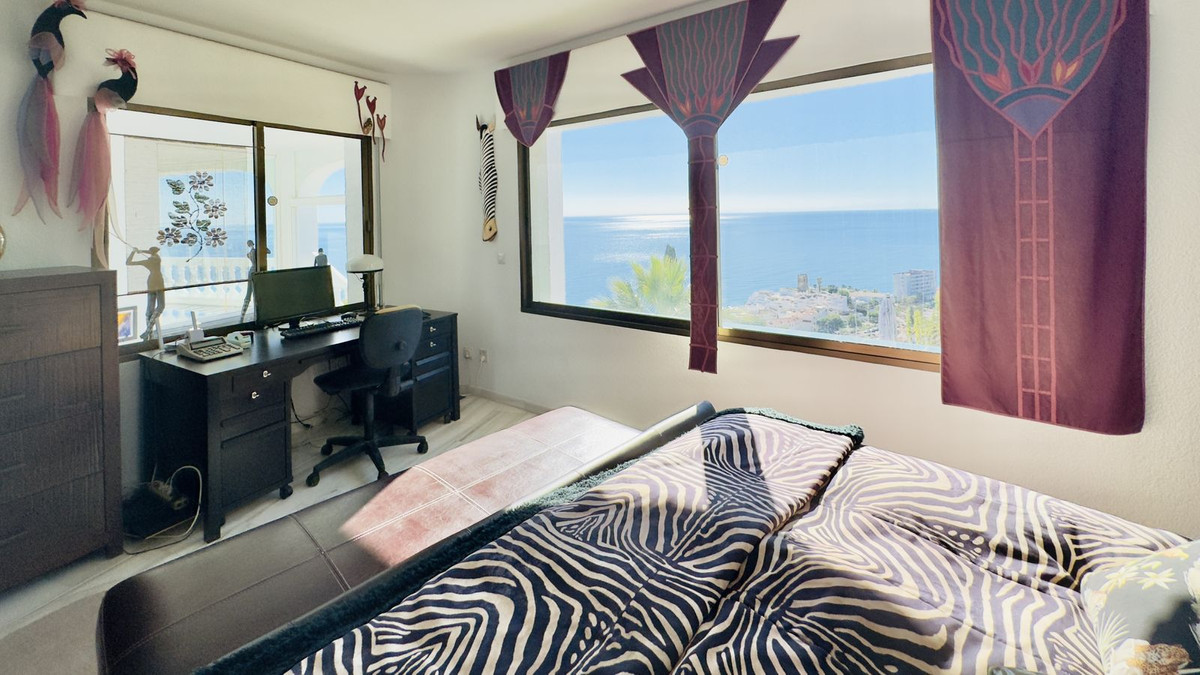 Te koop Vrijstaande Villa Costa Del Sol Benalmadena Costa € 3.200.000,-