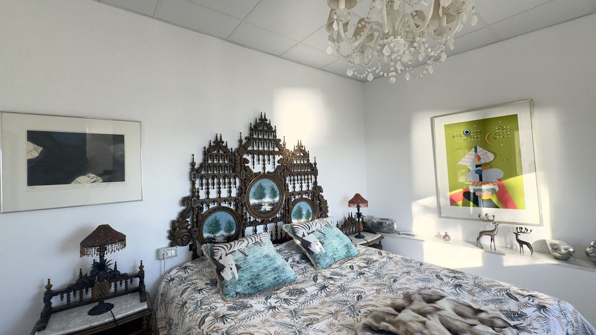 Te koop Vrijstaande Villa Costa Del Sol Benalmadena Costa € 3.200.000,-