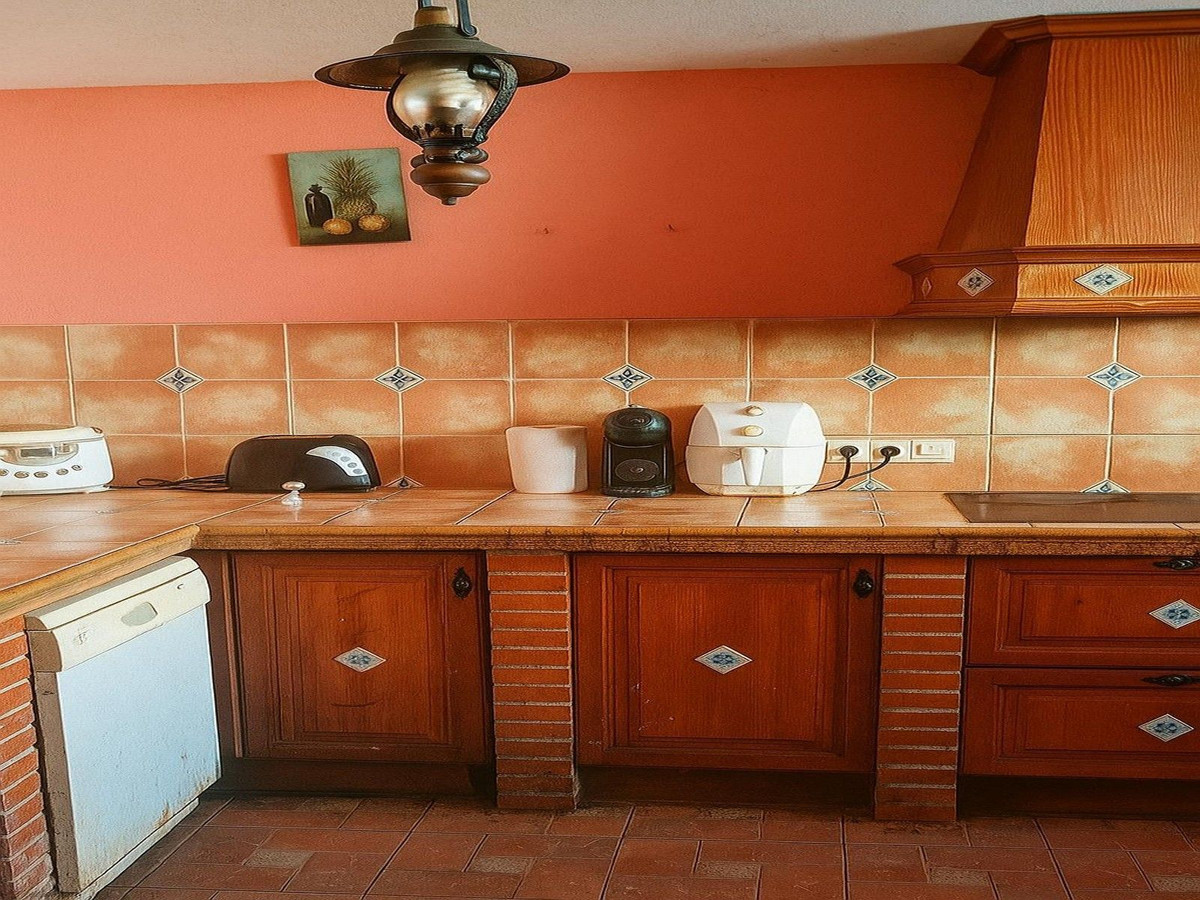 Te koop Herenhuis Costa Del Sol Bel Air € 350.000,-