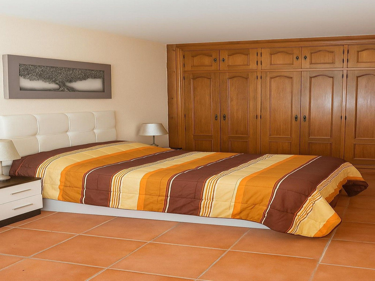 Te koop Herenhuis Costa Del Sol Bel Air € 350.000,-