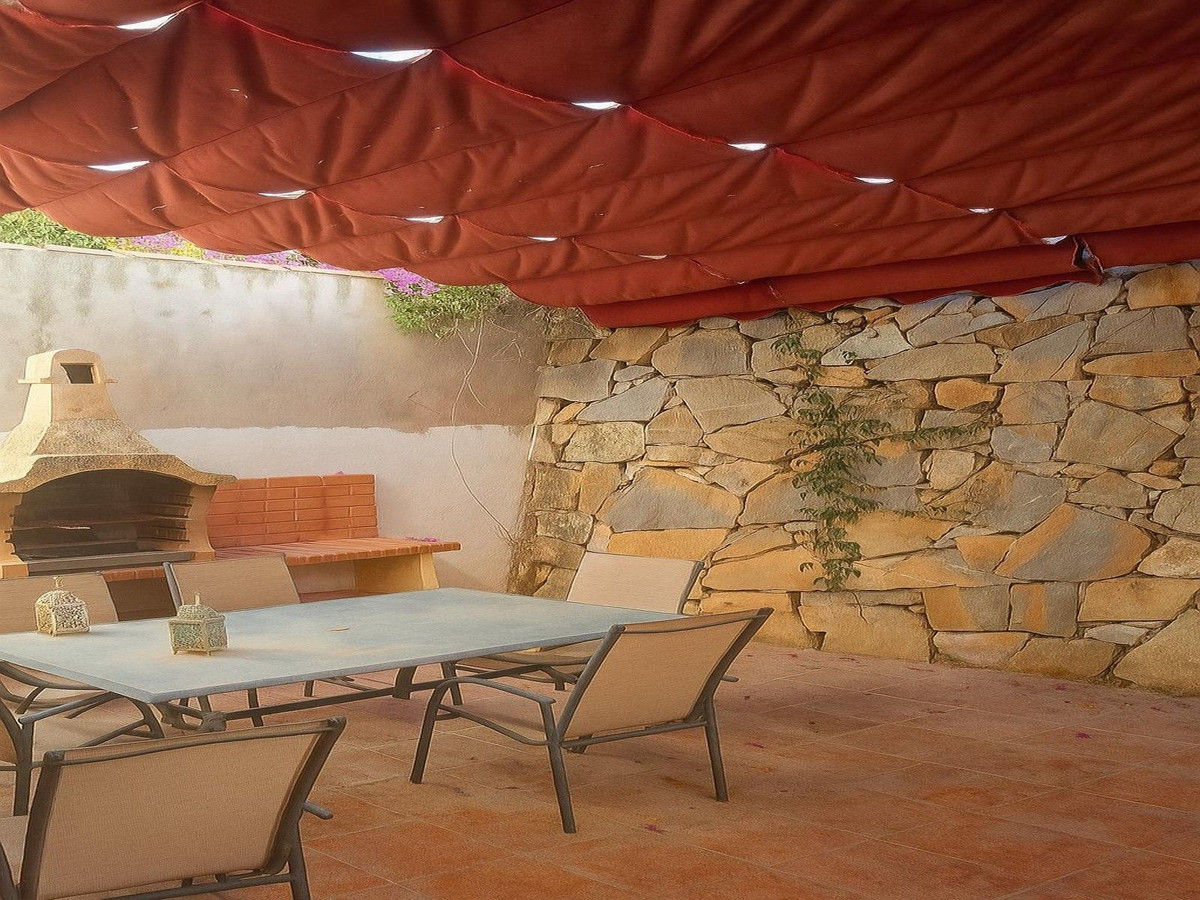 Te koop Herenhuis Costa Del Sol Bel Air € 350.000,-