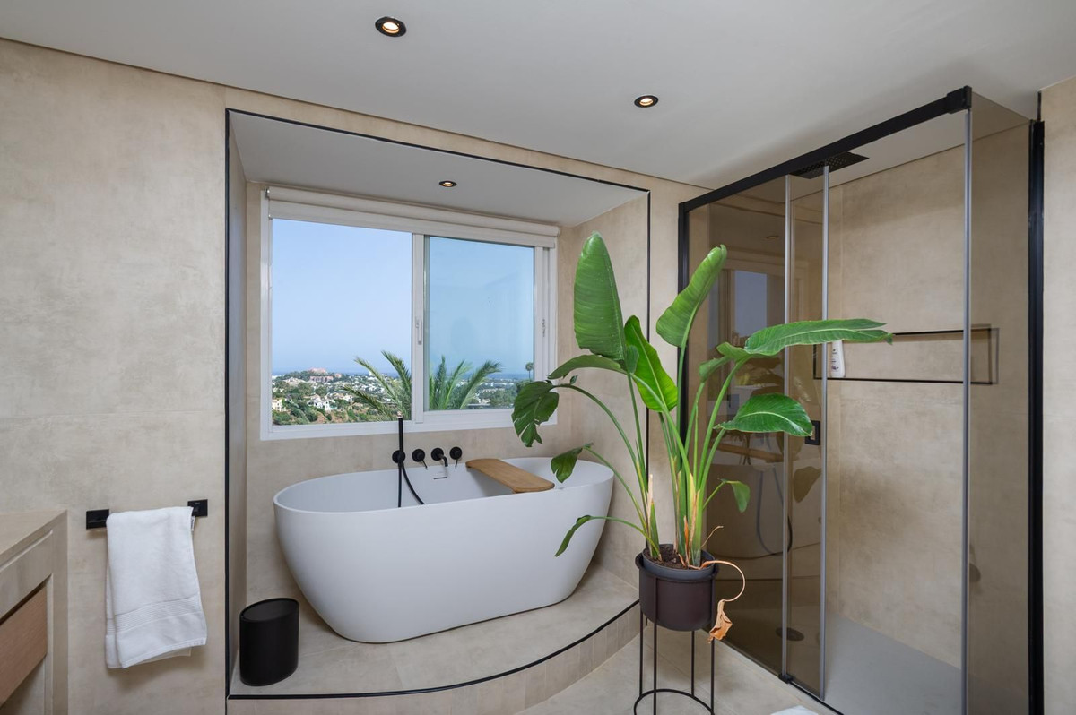 Te koop Penthouse Costa Del Sol La Quinta € 945.000,-