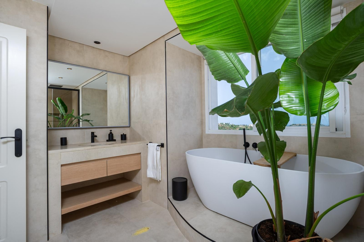 Te koop Penthouse Costa Del Sol La Quinta € 945.000,-