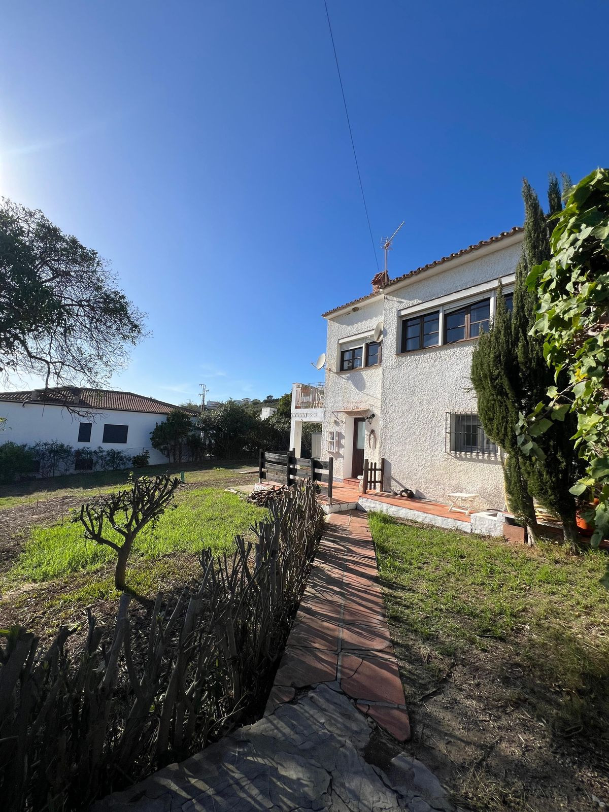 Te koop Half vrijstaand huis Costa Del Sol Torreguadiaro € 750.000,-