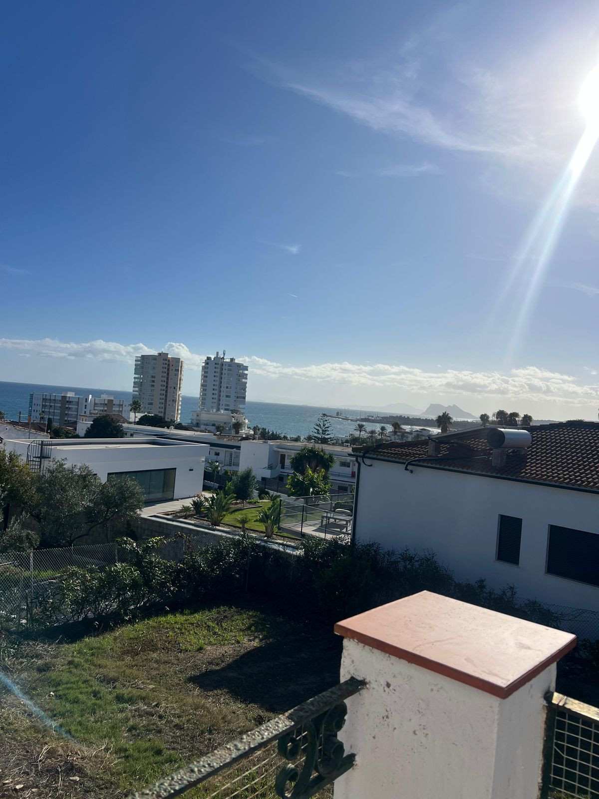 Te koop Half vrijstaand huis Costa Del Sol Torreguadiaro € 750.000,-