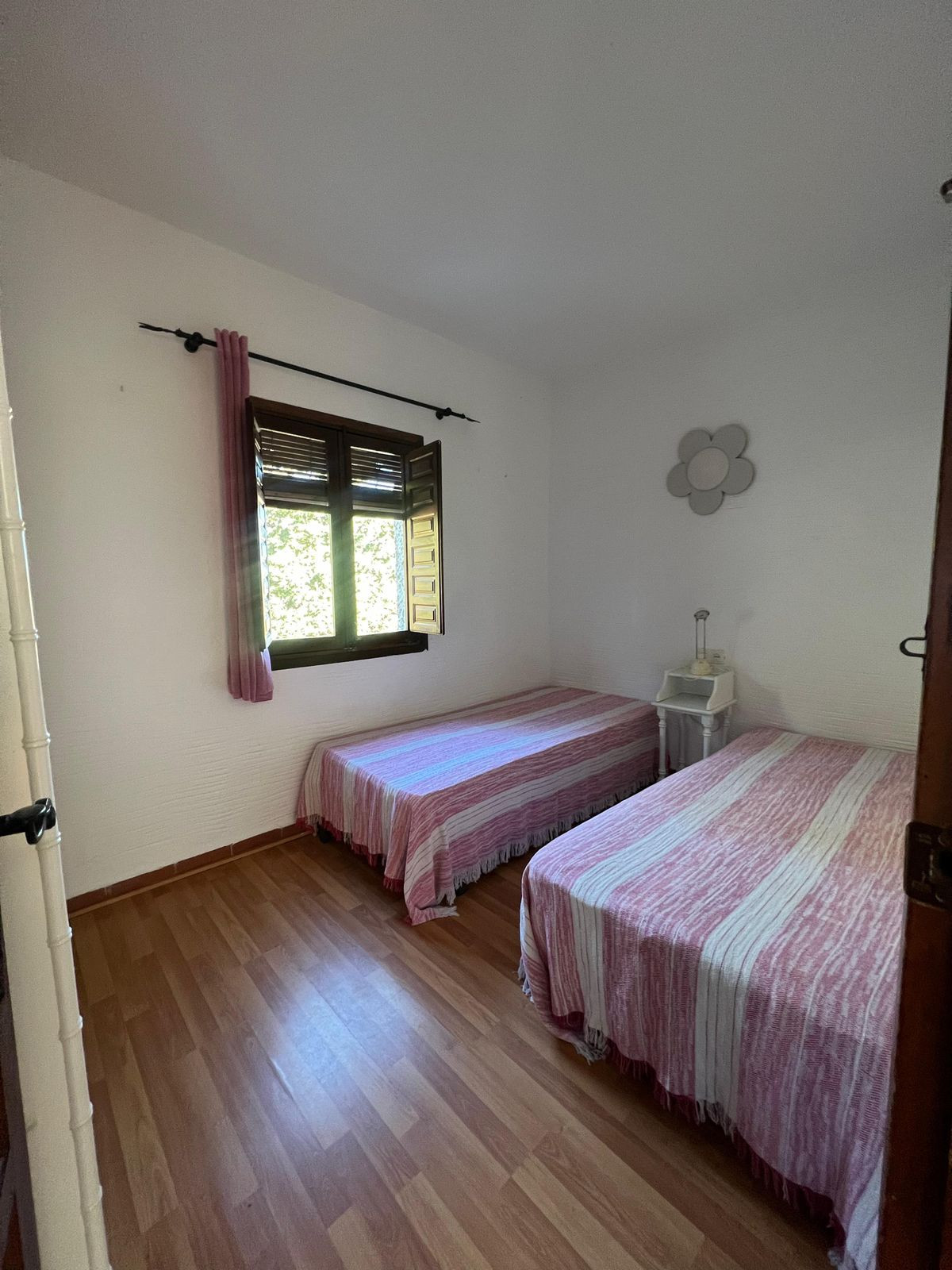 Te koop Half vrijstaand huis Costa Del Sol Torreguadiaro € 750.000,-