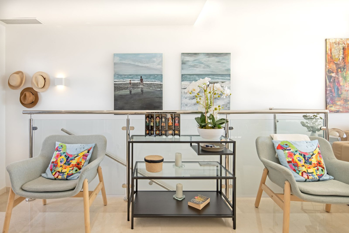 Te koop Half vrijstaand huis Costa Del Sol Nueva Andalucía € 995.000,-