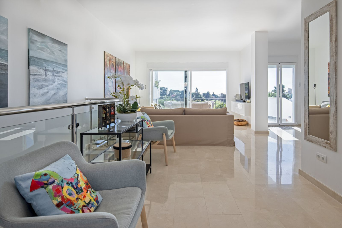 Te koop Half vrijstaand huis Costa Del Sol Nueva Andalucía € 995.000,-