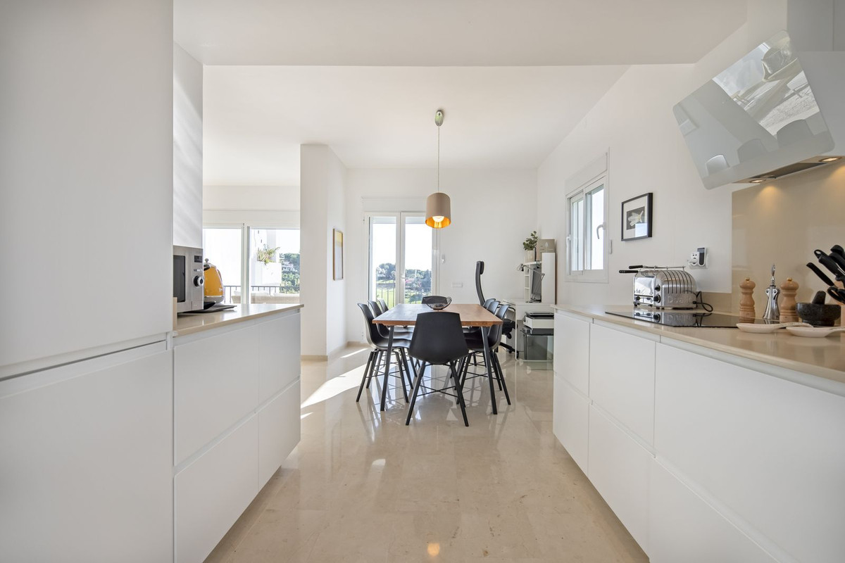 Te koop Half vrijstaand huis Costa Del Sol Nueva Andalucía € 995.000,-