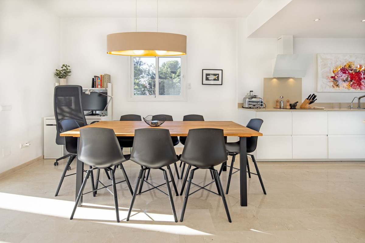 Te koop Half vrijstaand huis Costa Del Sol Nueva Andalucía € 995.000,-