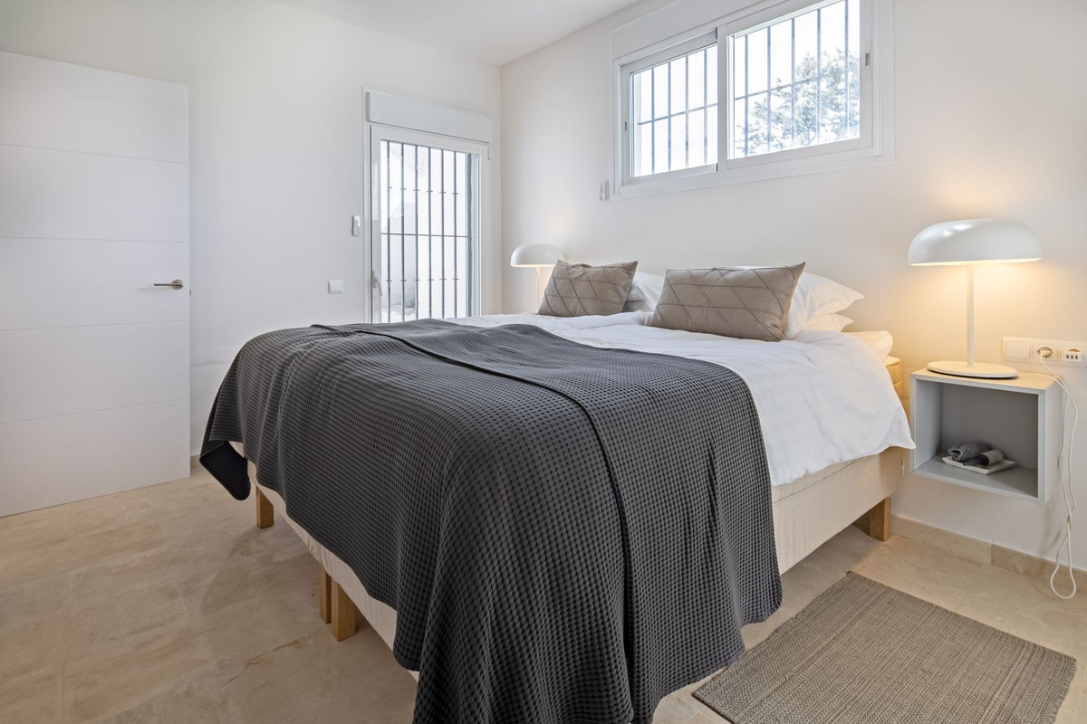 Te koop Half vrijstaand huis Costa Del Sol Nueva Andalucía € 995.000,-