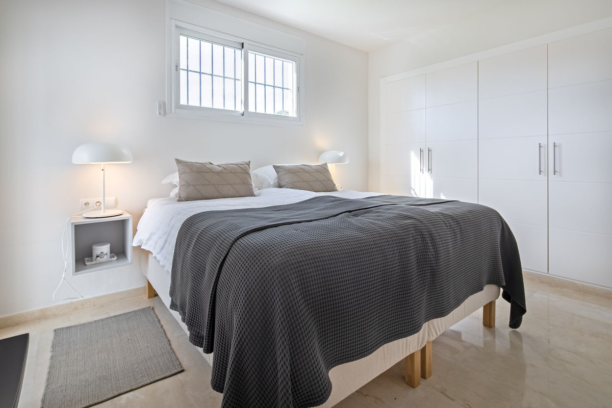 Te koop Half vrijstaand huis Costa Del Sol Nueva Andalucía € 995.000,-