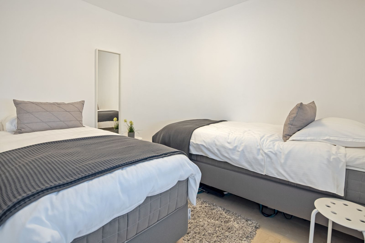 Te koop Half vrijstaand huis Costa Del Sol Nueva Andalucía € 995.000,-