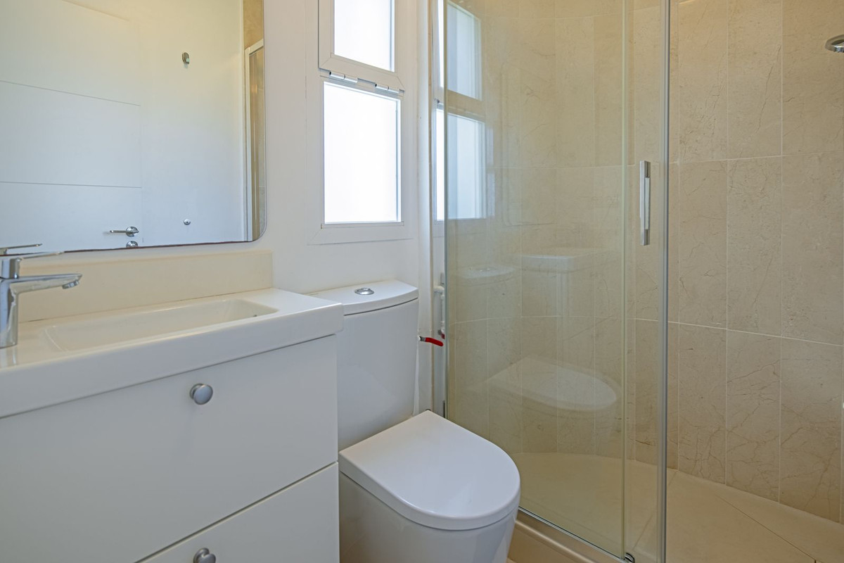 Te koop Half vrijstaand huis Costa Del Sol Nueva Andalucía € 995.000,-