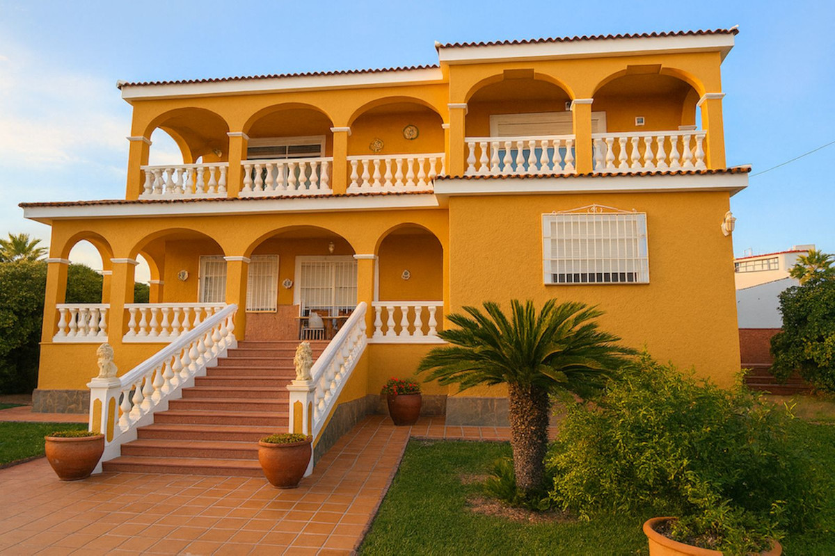 Te koop Vrijstaande Villa Costa Del Sol Torremolinos € 2.950.000,-