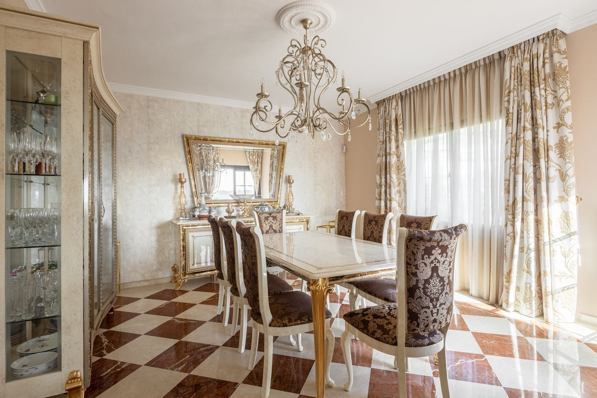 Te koop Vrijstaande Villa Costa Del Sol El Paraiso € 1.690.000,-