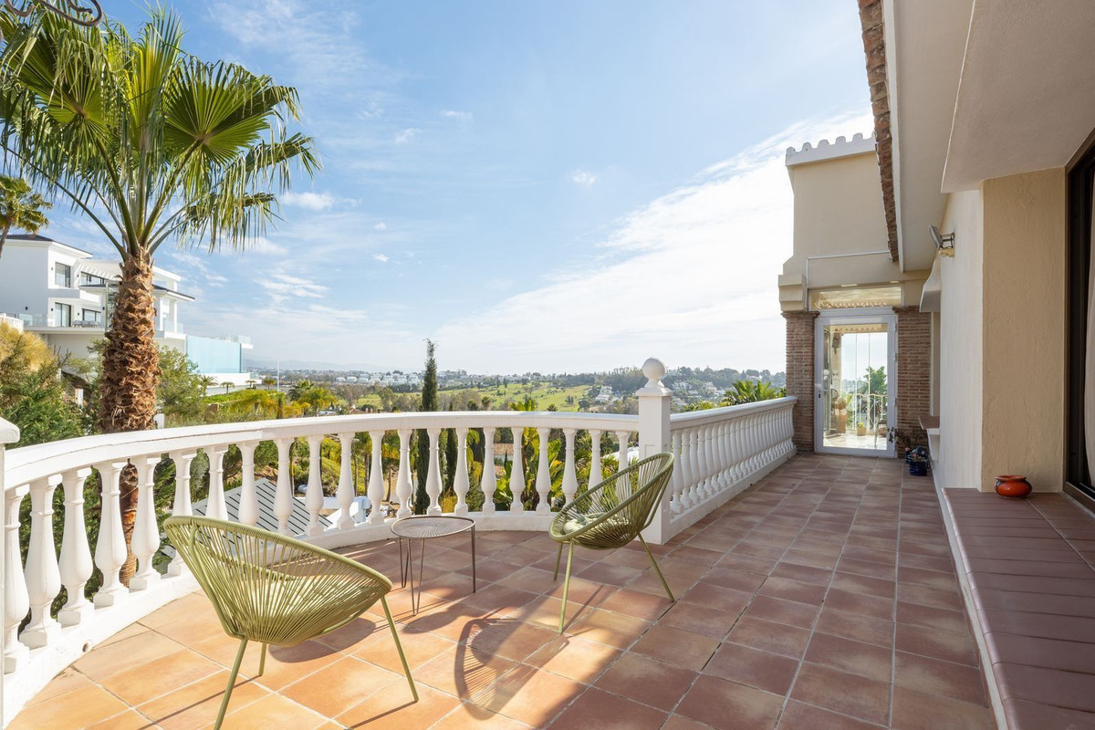 Te koop Vrijstaande Villa Costa Del Sol El Paraiso € 1.690.000,-
