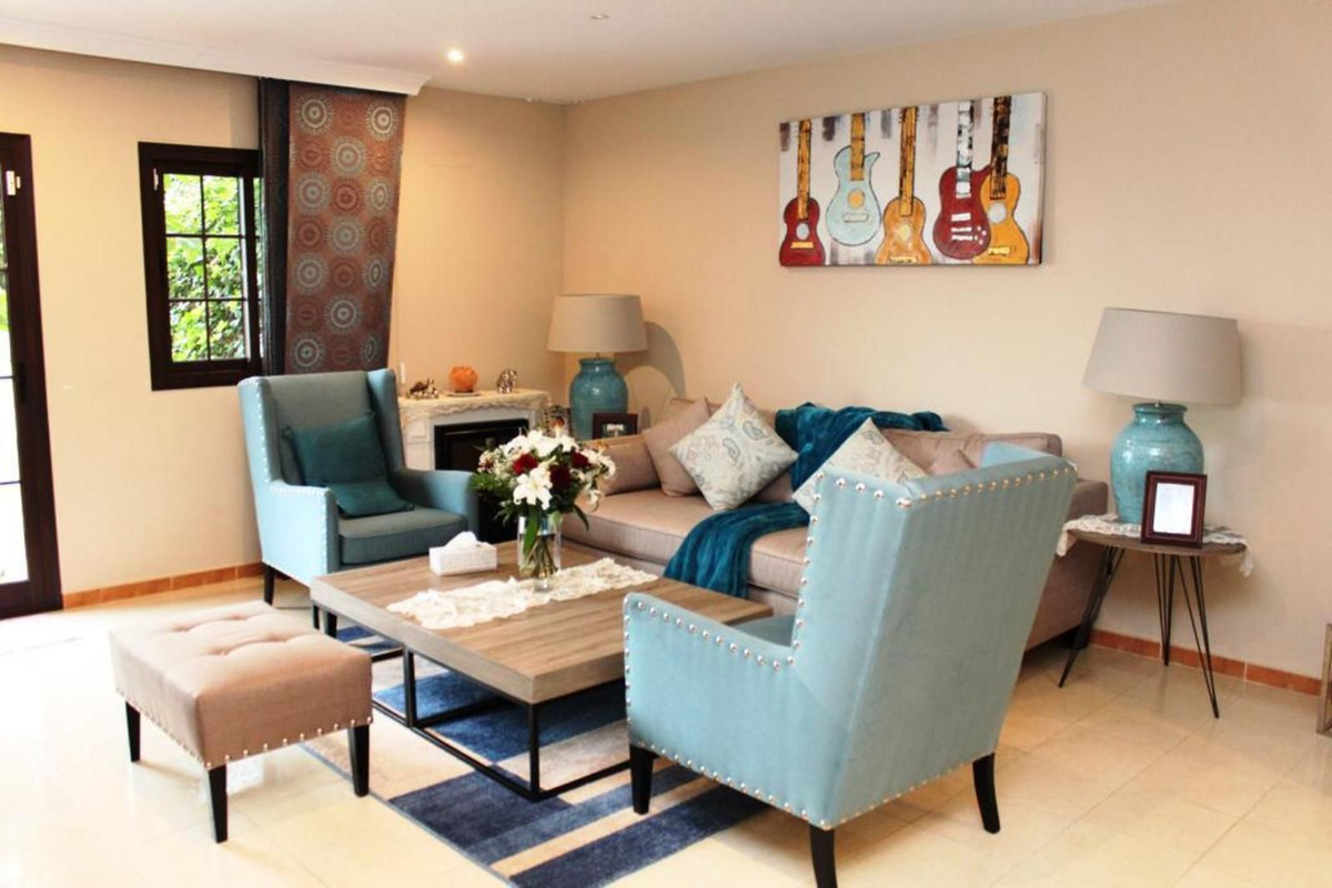 Te koop Vrijstaande Villa Costa Del Sol El Paraiso € 1.690.000,-