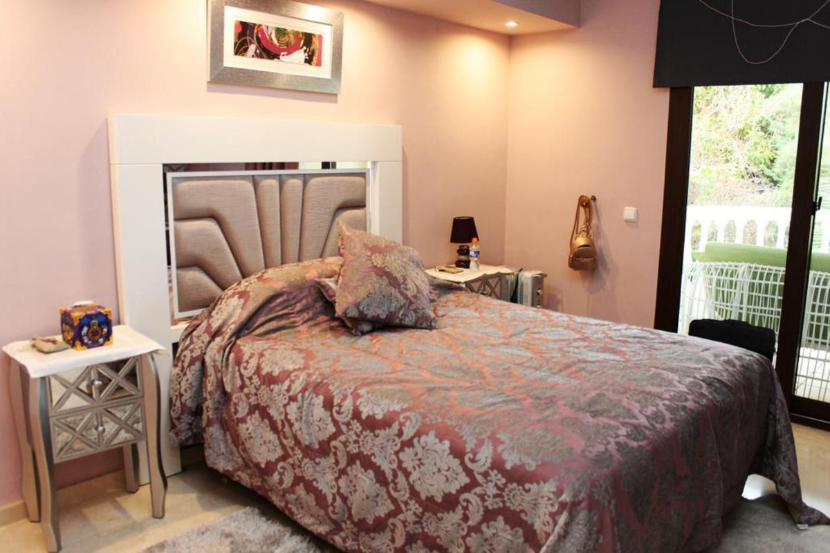 Te koop Vrijstaande Villa Costa Del Sol El Paraiso € 1.690.000,-