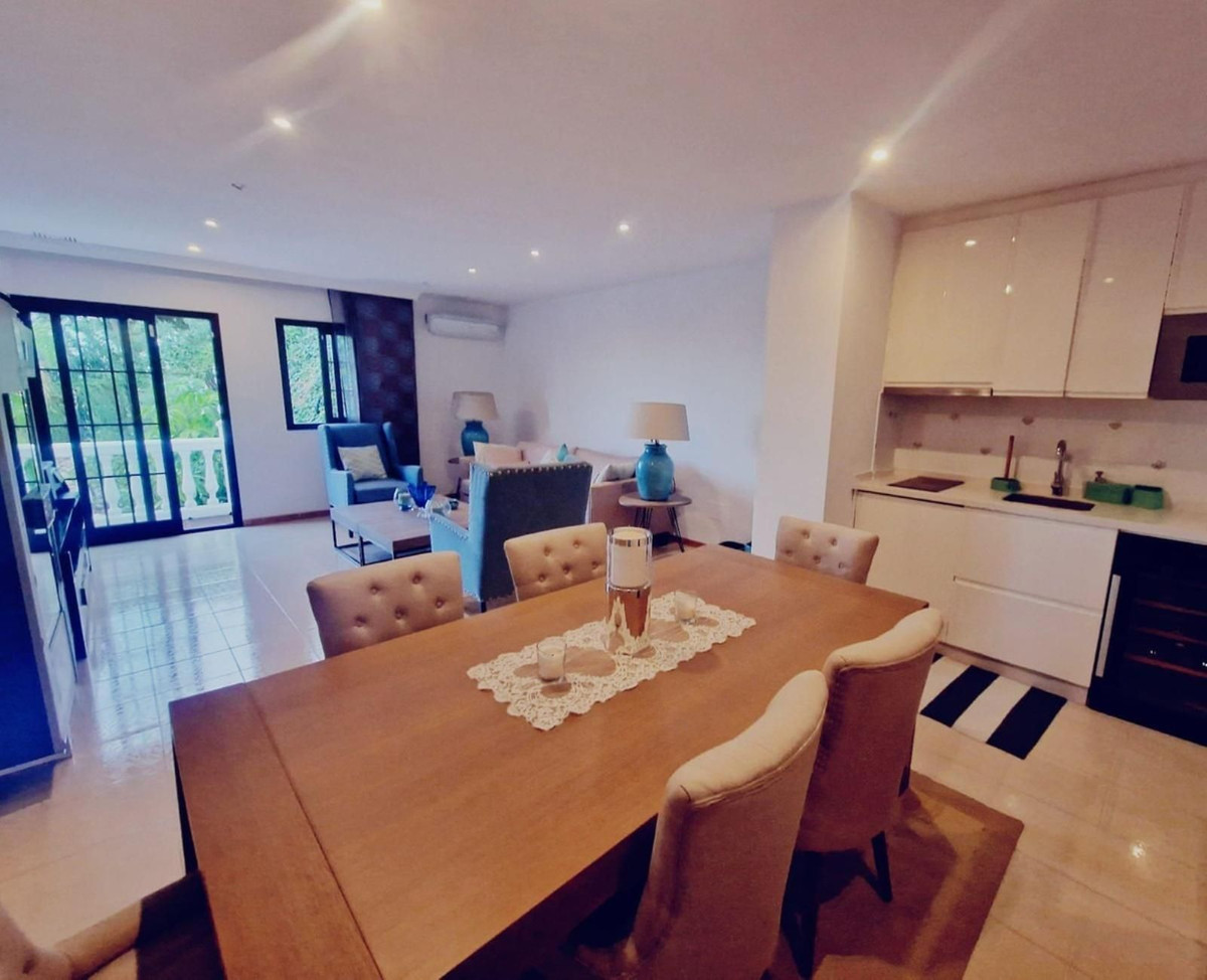 Te koop Vrijstaande Villa Costa Del Sol El Paraiso € 1.690.000,-