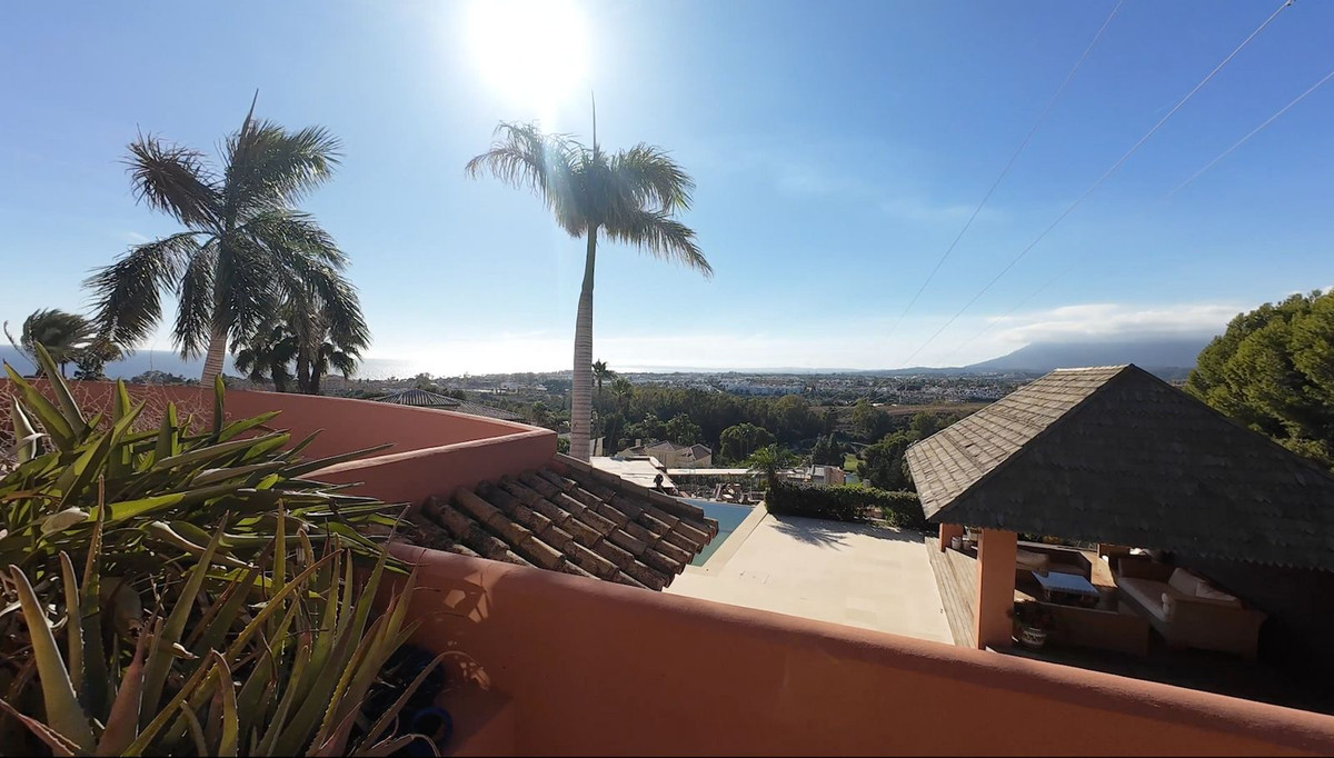 Te koop Vrijstaande Villa Costa Del Sol El Paraiso € 5.995.000,-