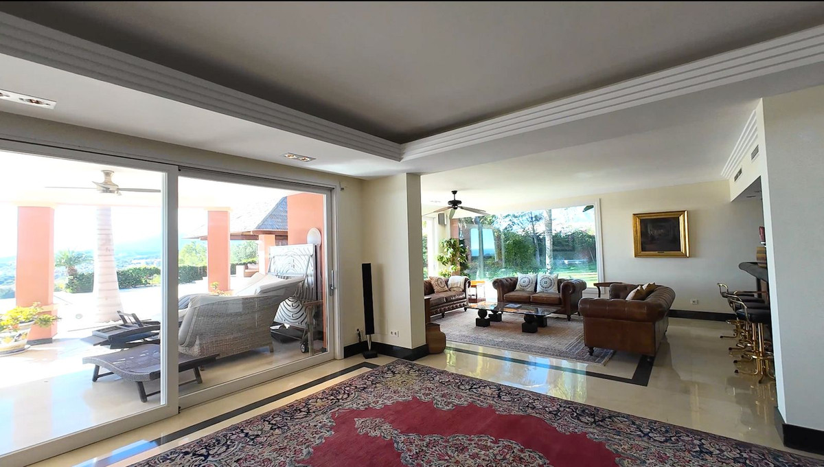 Te koop Vrijstaande Villa Costa Del Sol El Paraiso € 5.995.000,-