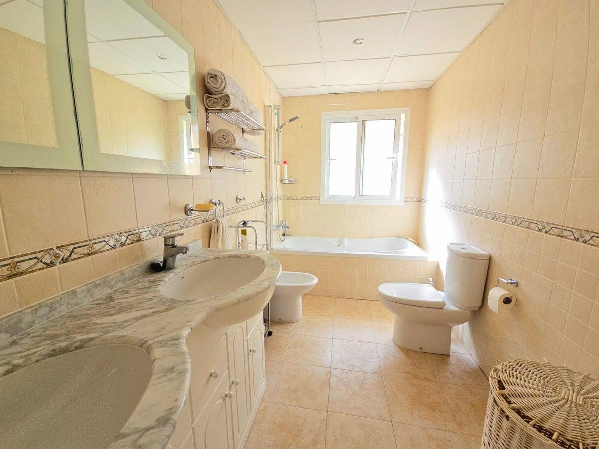 Te koop Vrijstaande Villa Costa Del Sol Riviera Del Sol € 795.000,-