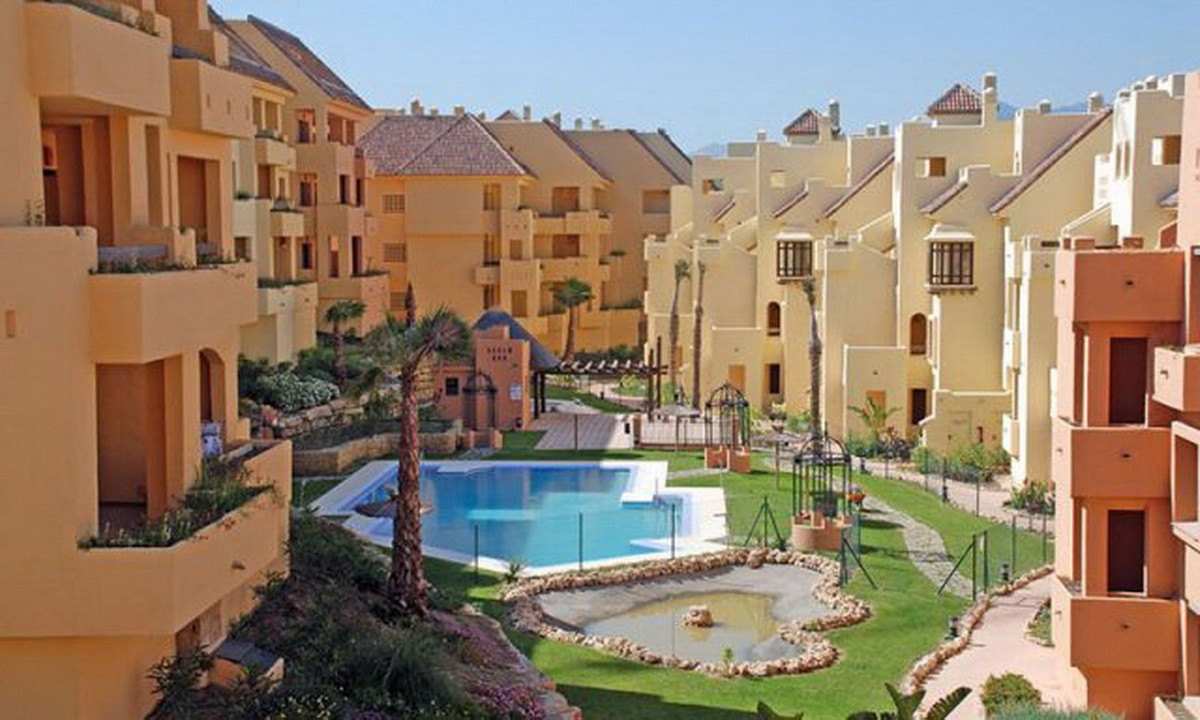 Te koop Gelijkvloers appartement Costa Del Sol La Duquesa € 254.000,-