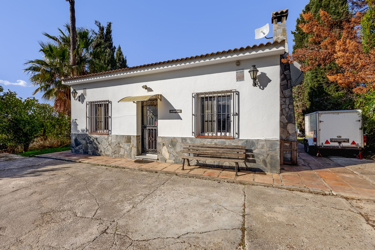 Te koop Finca - Cortijo Costa Del Sol Cártama € 265.000,-