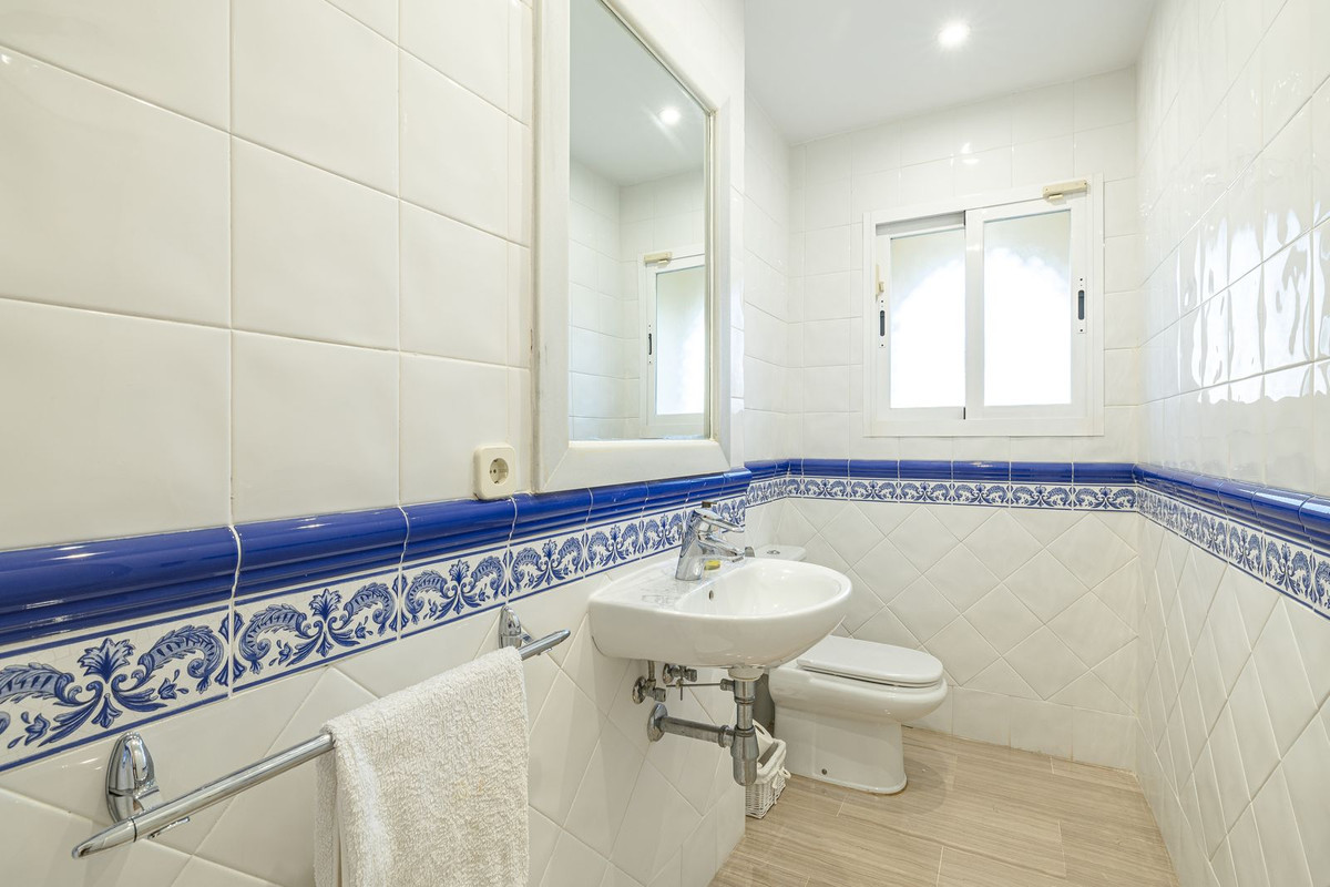 Te koop Penthouse Duplex Costa Del Sol Elviria € 1.250.000,-