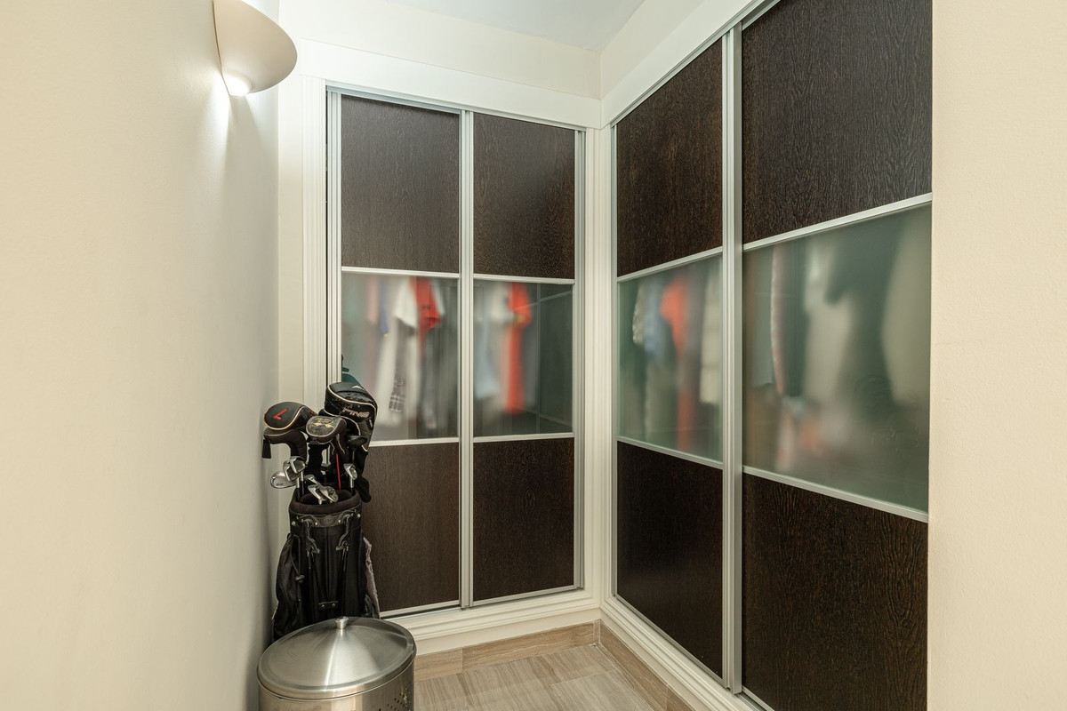 Te koop Penthouse Duplex Costa Del Sol Elviria € 1.250.000,-