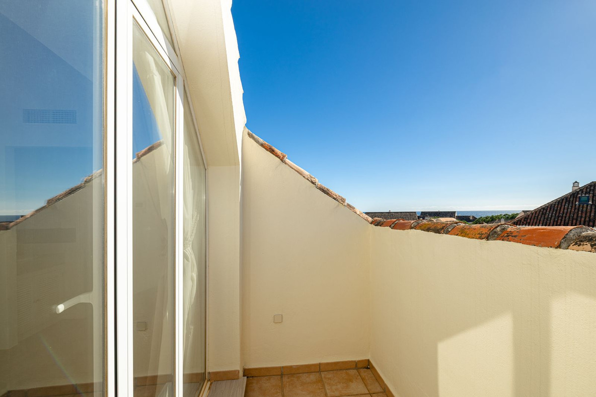 Te koop Penthouse Duplex Costa Del Sol Elviria € 1.250.000,-