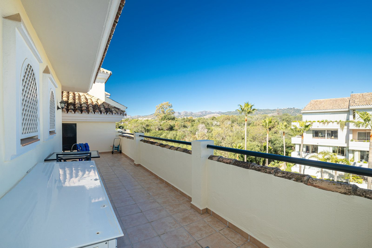 Te koop Penthouse Duplex Costa Del Sol Elviria € 1.250.000,-
