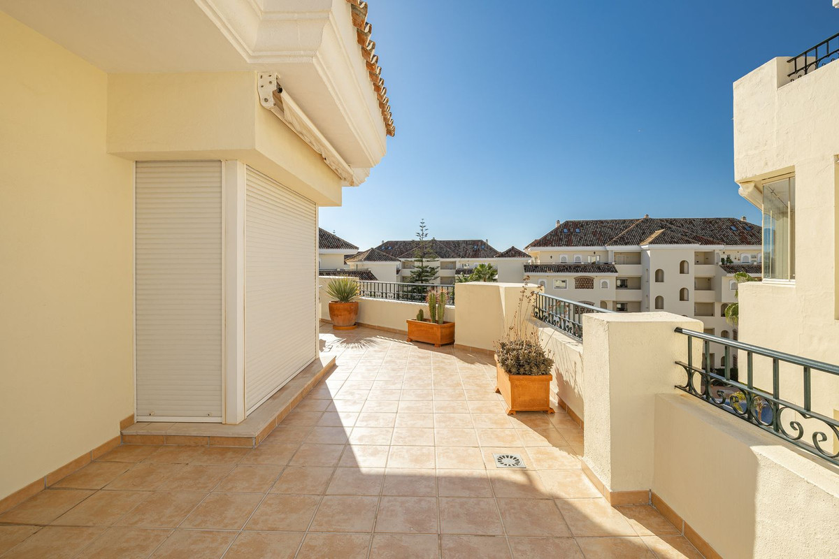 Te koop Penthouse Duplex Costa Del Sol Elviria € 1.250.000,-