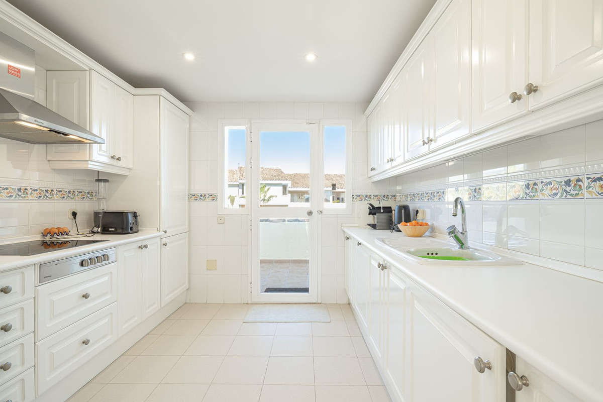 Te koop Penthouse Duplex Costa Del Sol Elviria € 1.250.000,-