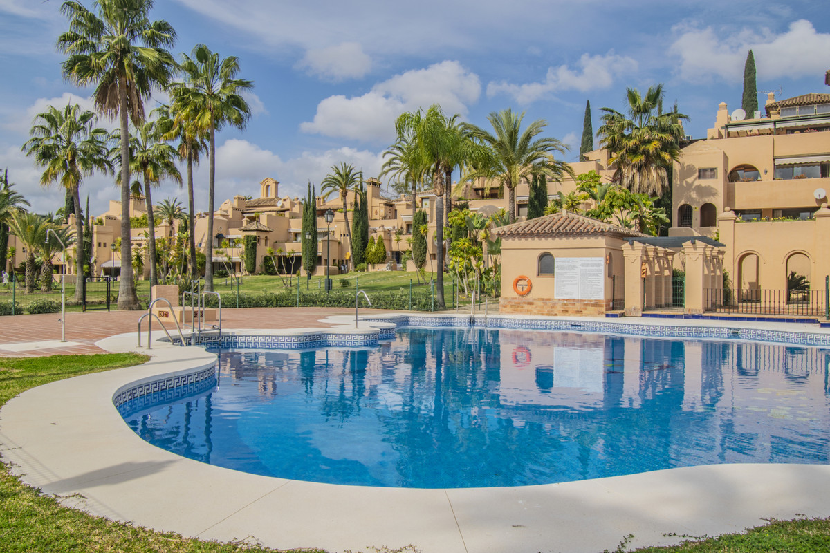 Te koop Gelijkvloers appartement Costa Del Sol Atalaya € 550.000,-