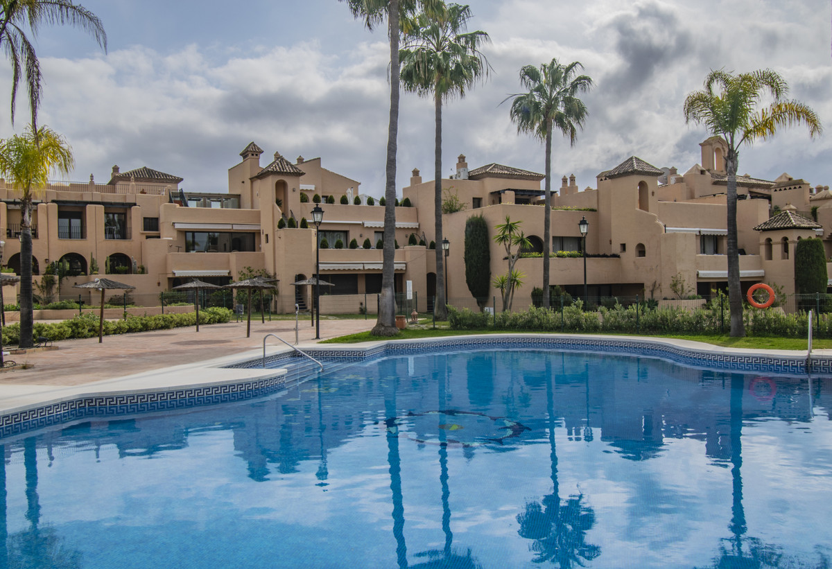 Te koop Gelijkvloers appartement Costa Del Sol Atalaya € 550.000,-