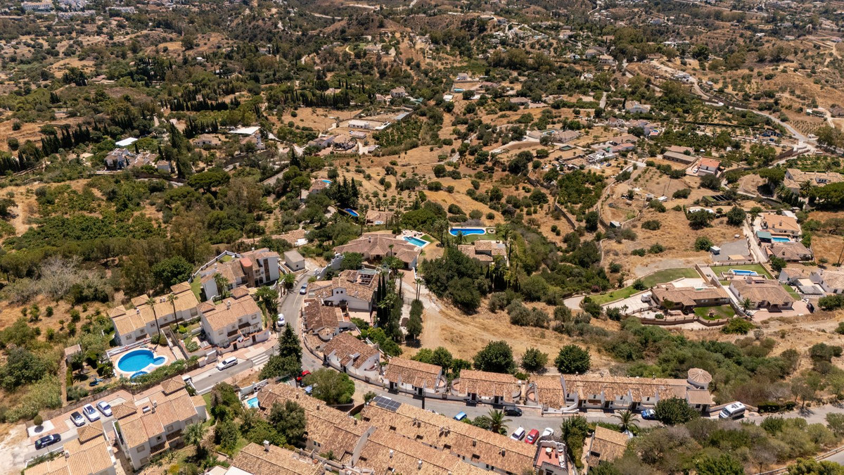 Te koop Half vrijstaand huis Costa Del Sol Mijas € 279.000,-