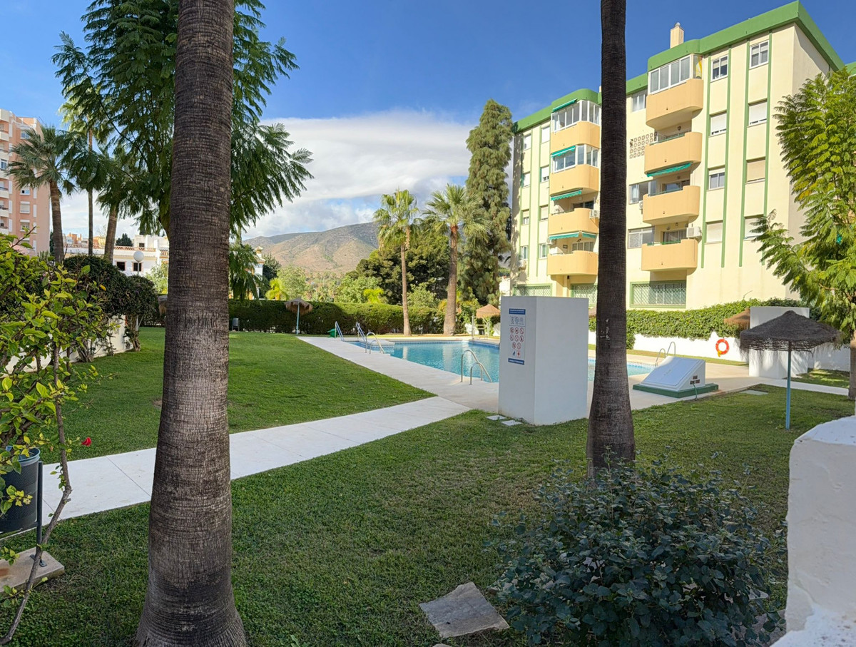 Te koop Middle Floor Apartment Costa Del Sol Torremolinos Centro € 370.000,-