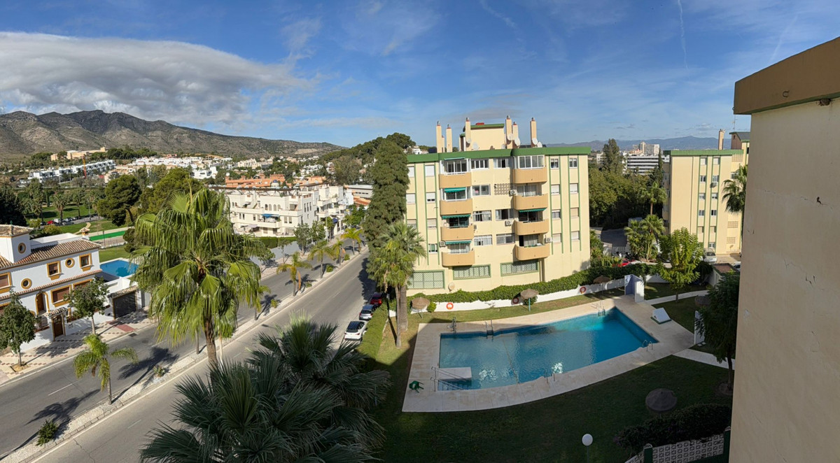 Te koop Middle Floor Apartment Costa Del Sol Torremolinos Centro € 370.000,-