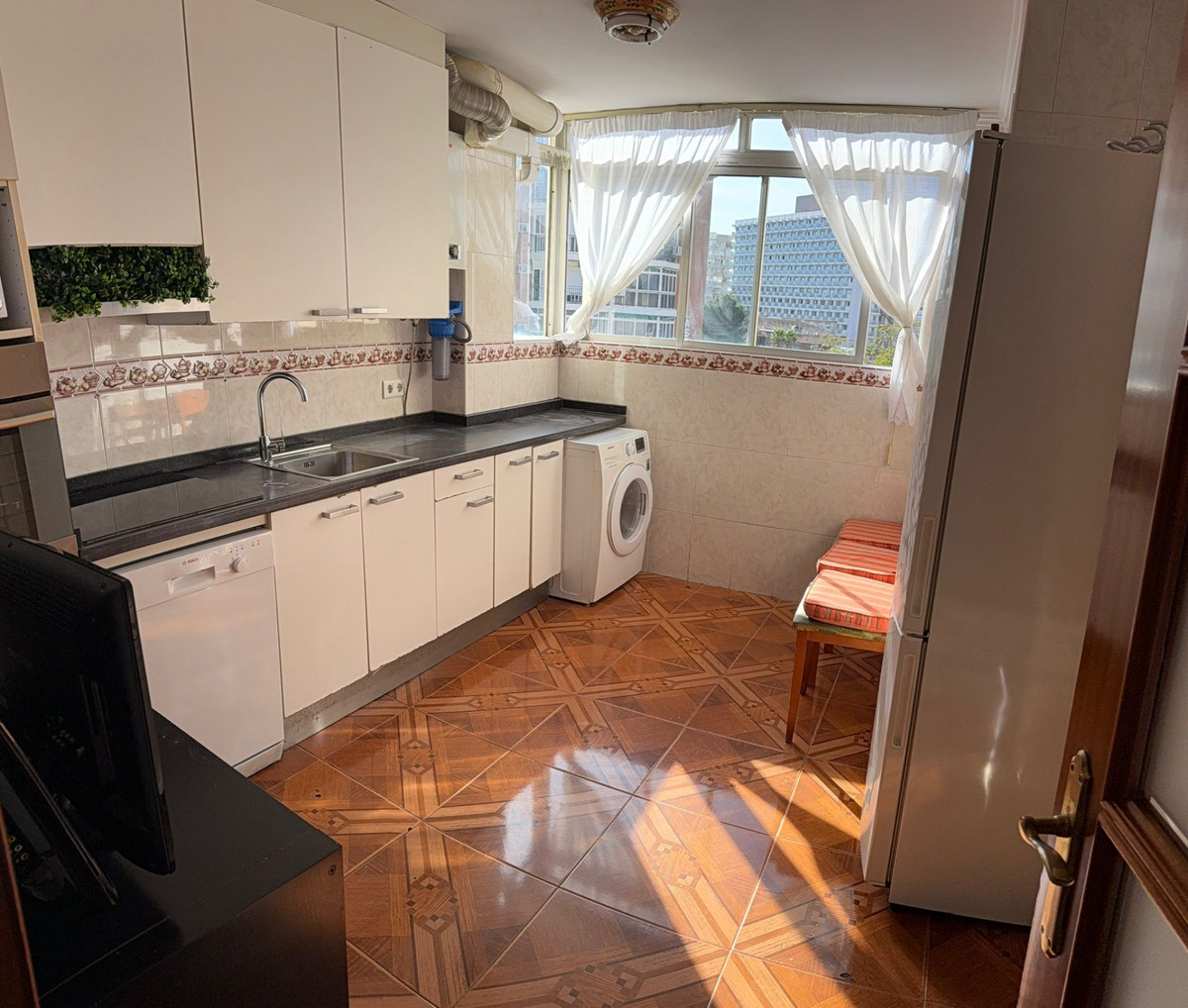 Te koop Middle Floor Apartment Costa Del Sol Torremolinos Centro € 370.000,-