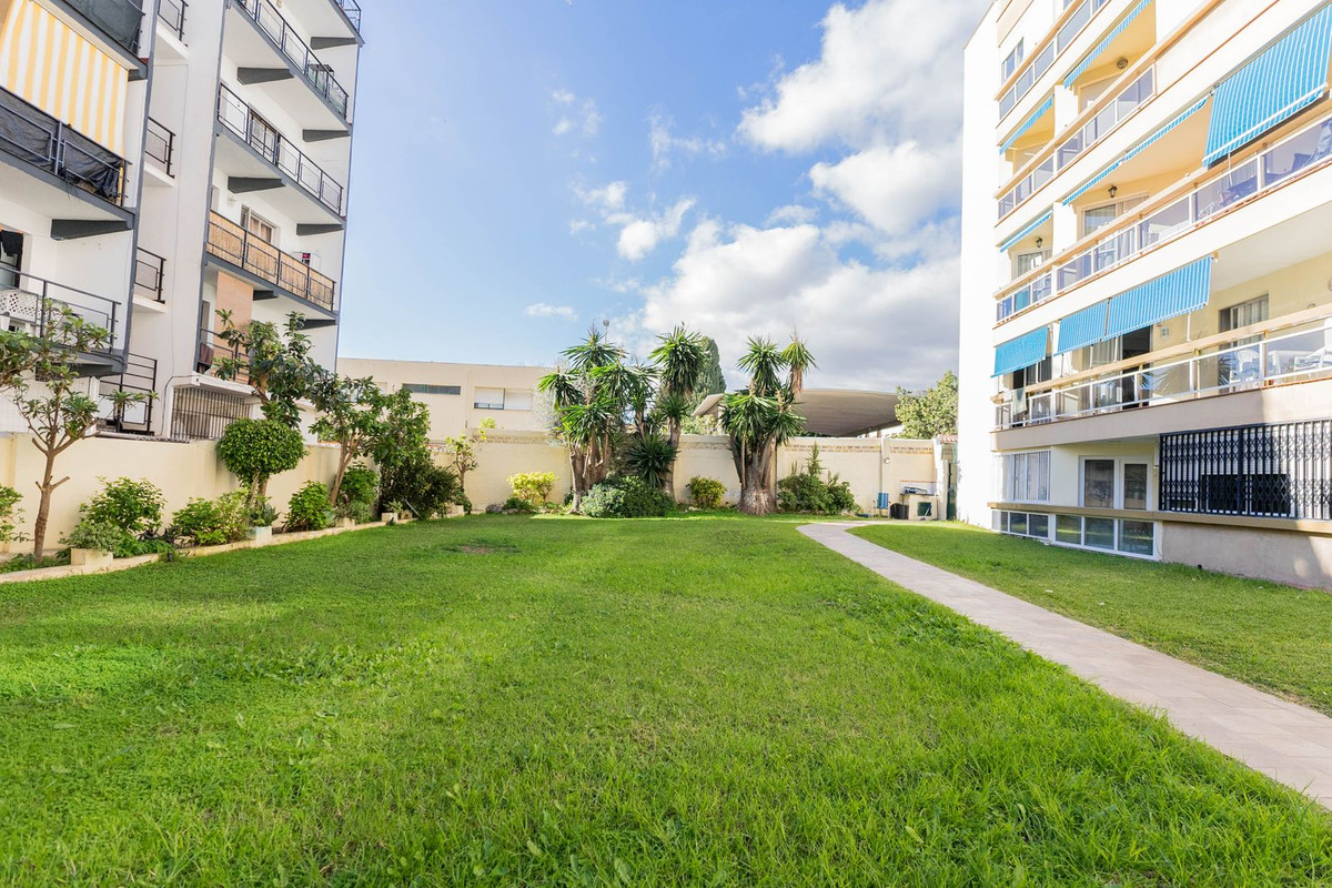 Te koop Middle Floor Apartment Costa Del Sol Torremolinos € 240.000,-